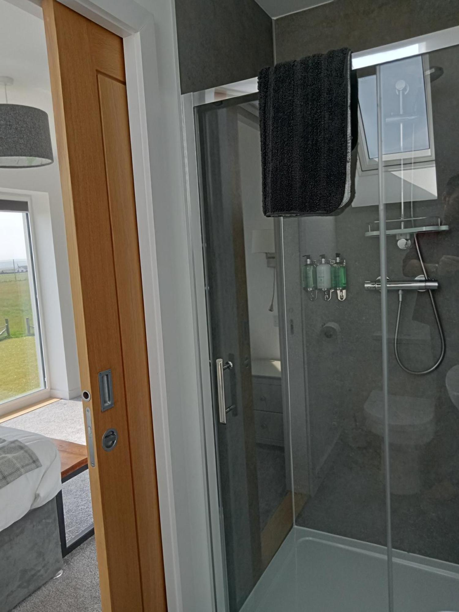 Flotnar Hus - Ensuite Rooms Keiss Стая снимка