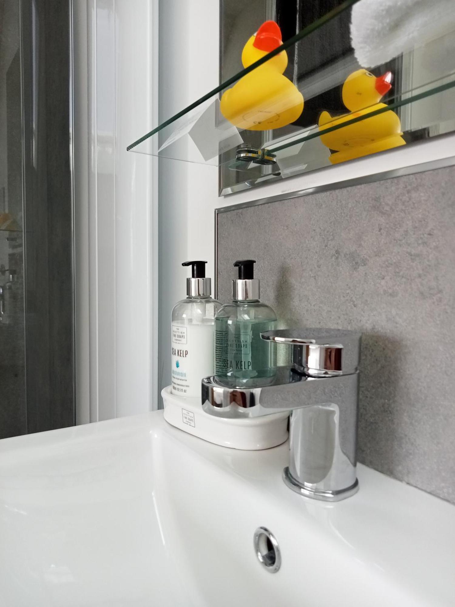 Flotnar Hus - Ensuite Rooms Keiss Стая снимка